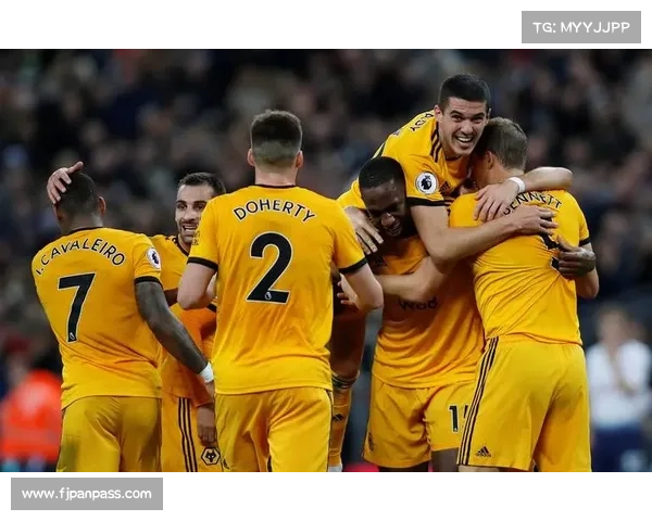 从多方面解析如何有效应对英超联赛停摆所带来的全方位深远影响性 从多方面解析如何有效应对英超联赛停摆所带来的全方位深远影响性